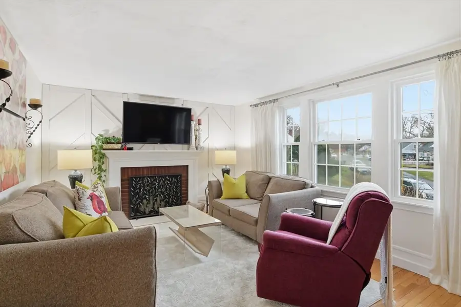 60 Hanward Hl, East Longmeadow, MA 01028 - #3