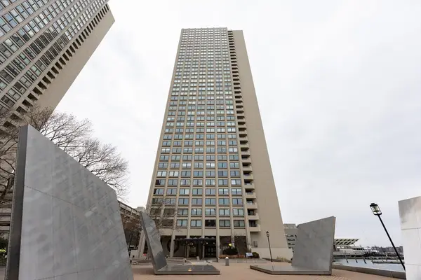 85 E India Row #35E, Boston, MA 02110