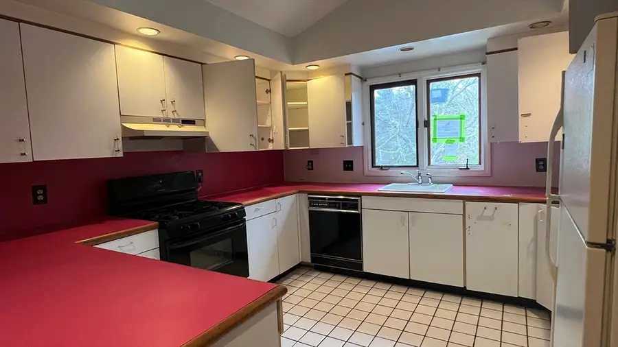 50 Head Of The Bay Rd, Bourne, MA 02532 - #3