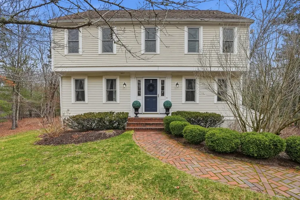 17 Oak St, Plympton, MA 02367 - #1