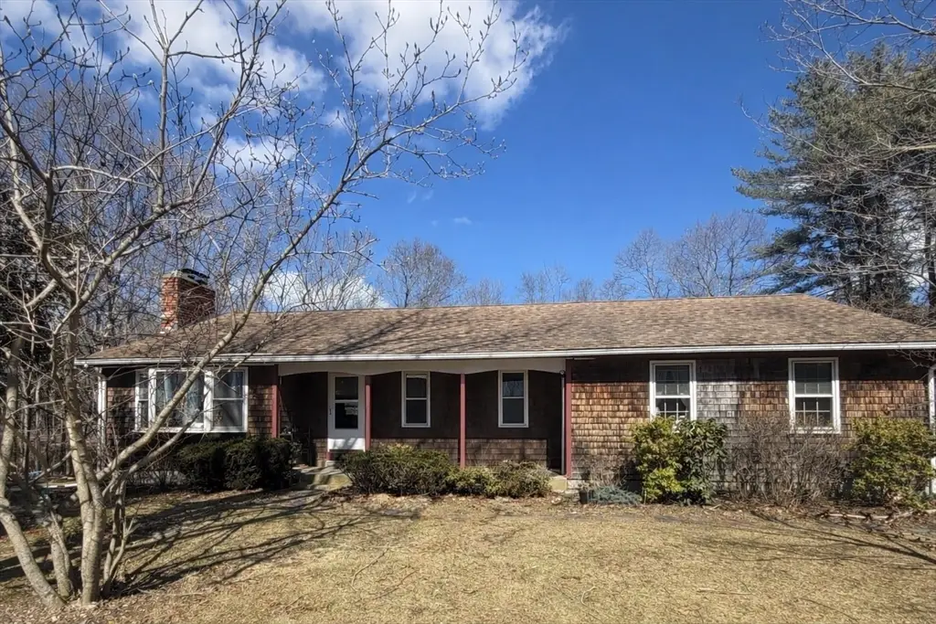 286 S Worcester St, Norton, MA 02766 - #1