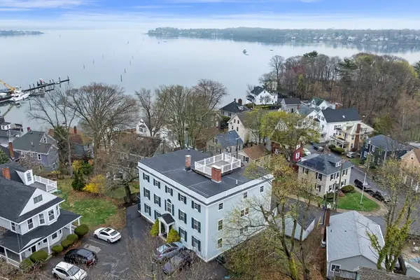 18 Ocean Ter #2, Salem, MA 01970