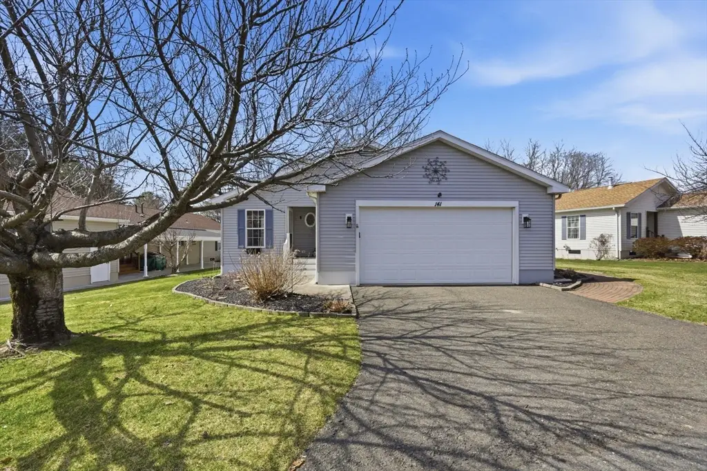 141 Sunrise Lane, Chicopee, MA 01020 - #1