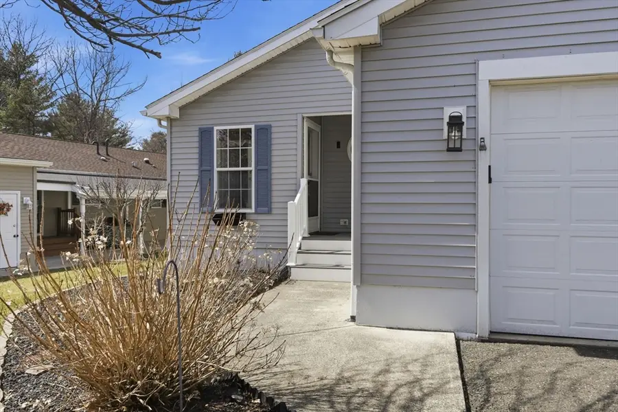 141 Sunrise Lane, Chicopee, MA 01020 - #2