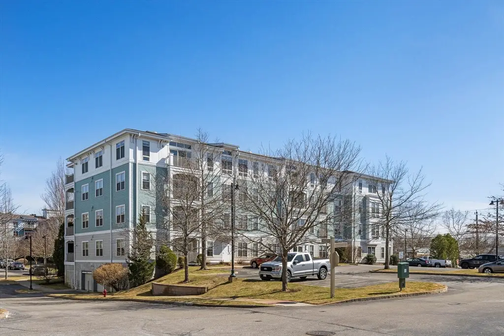 4 Repton Cir #4213, Watertown, MA 02472 - #1