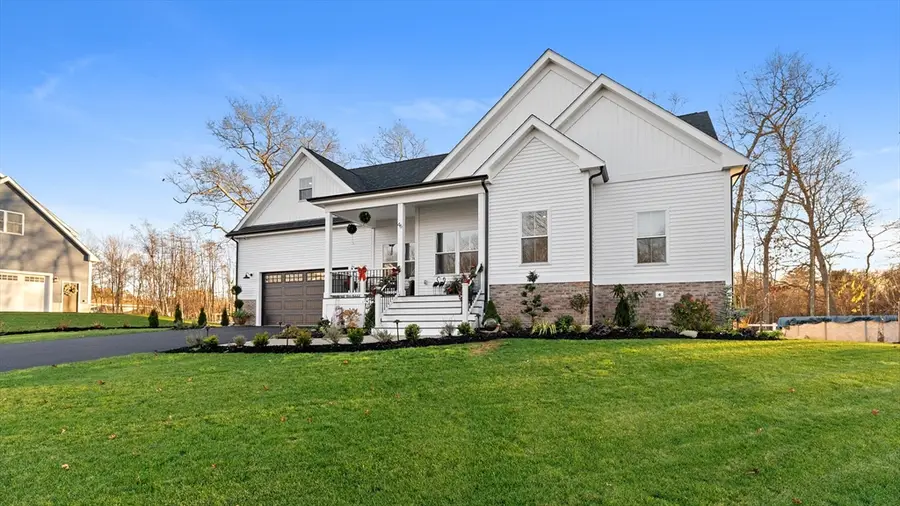 46 Magnolia Dr, Swansea, MA 02777 - #2