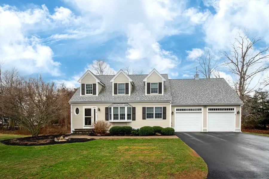 4 Kendall Village #4, Cohasset, MA 02025 - #2