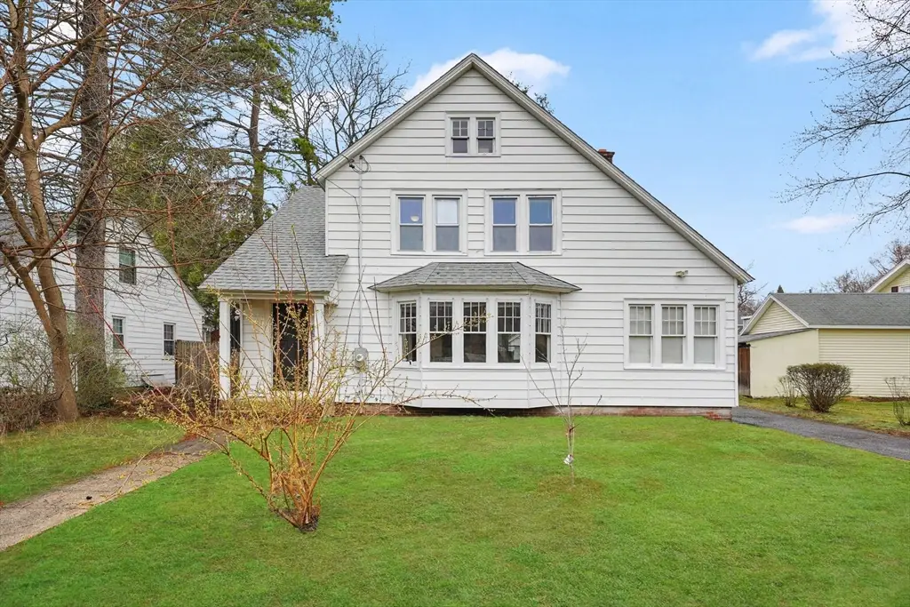 16 Fenimore Blvd, Springfield, MA 01108 - #1