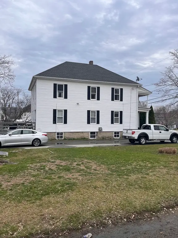 332 Albert St, Fall River, MA 02721