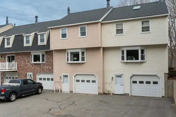 52 Frederick St #26, Dracut, MA 01826