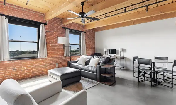 90 Wareham St #312, Boston, MA 02118