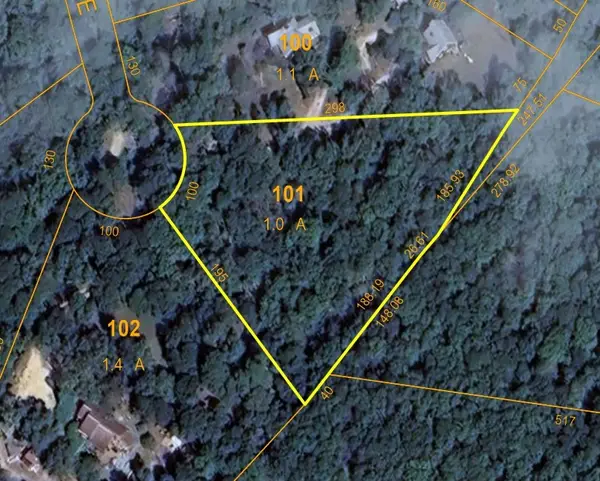 23 Calebs Common Lane, Edgartown, MA 02539