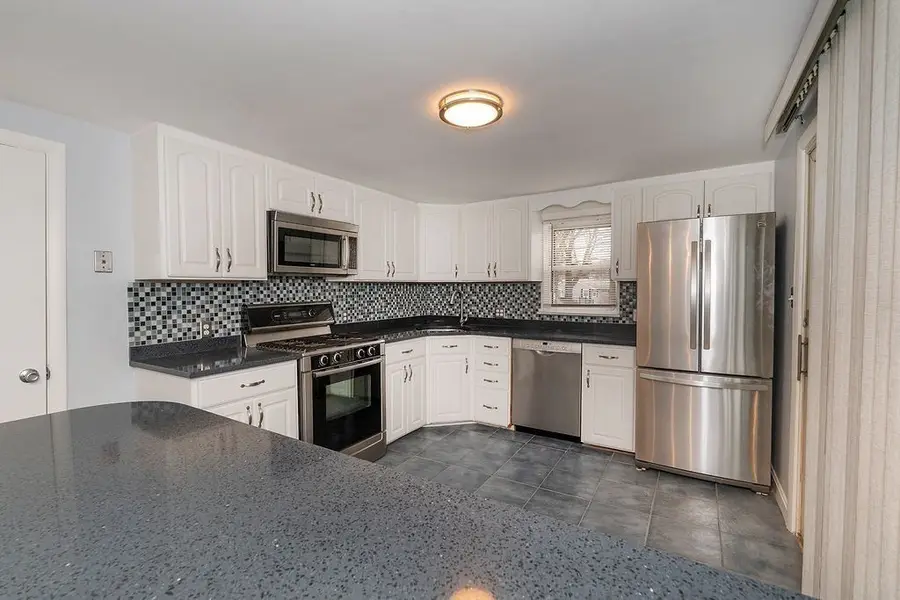 100 Fays Ave, Lynn, MA 01904 - #2