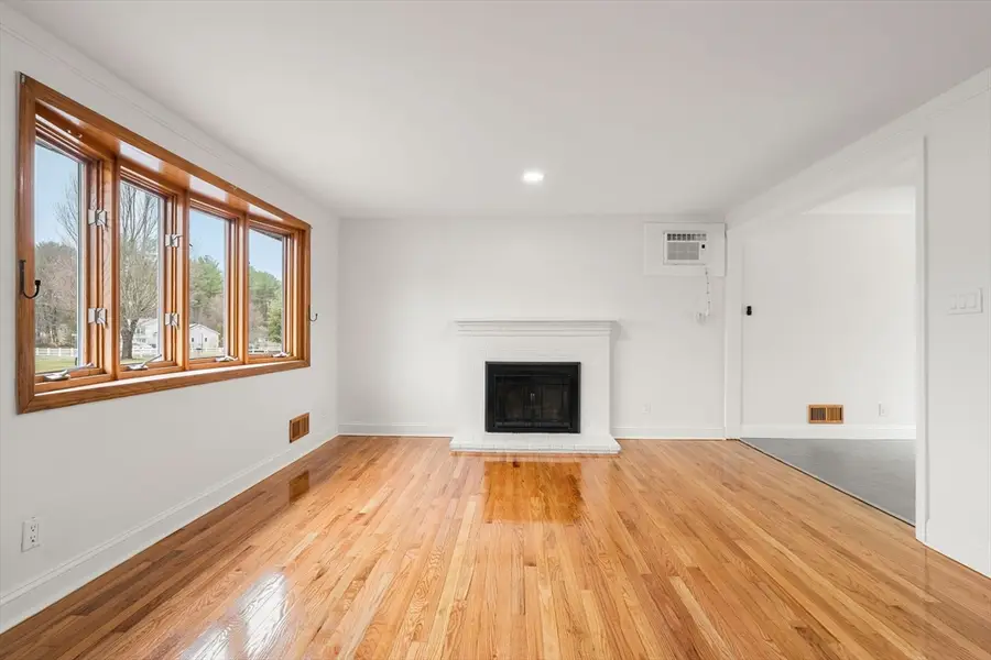 15 Phillip Rd, Billerica, MA 01821 - #3