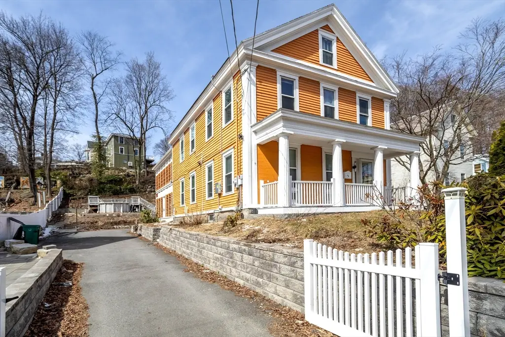 90 Mechanic St, Fitchburg, MA 01420 - #1