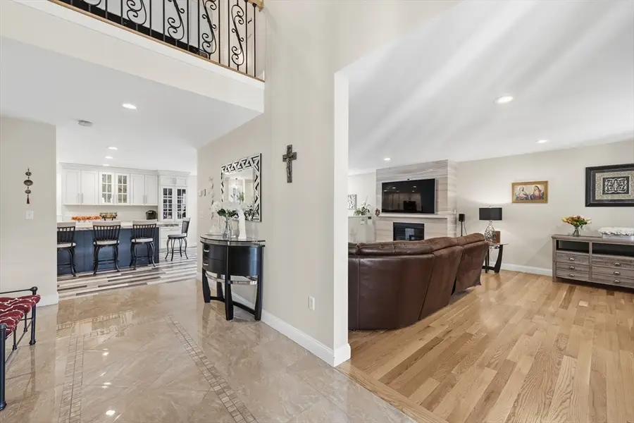 17 Haven St, Milford, MA 01757 - #3