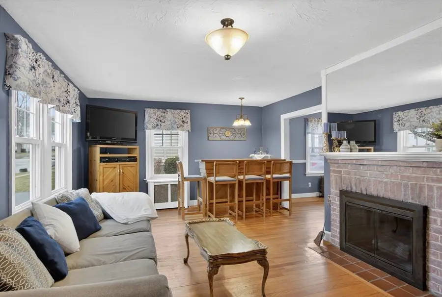 51 Brantwood Rd, Worcester, MA 01602 - #2