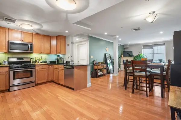 426 Main Street #205, Stoneham, MA 02180