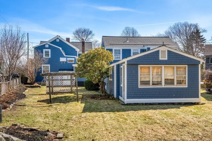 38 & 38R High St, Rockport, MA 01966 - #2