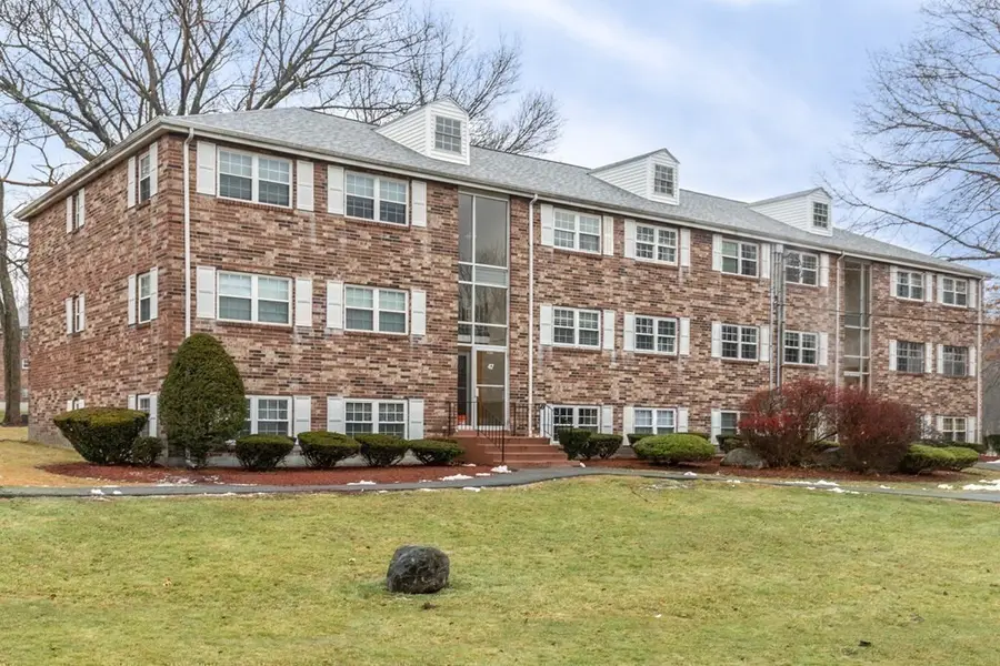 47 Edgelawn Ave #12, North Andover, MA 01845 - #2