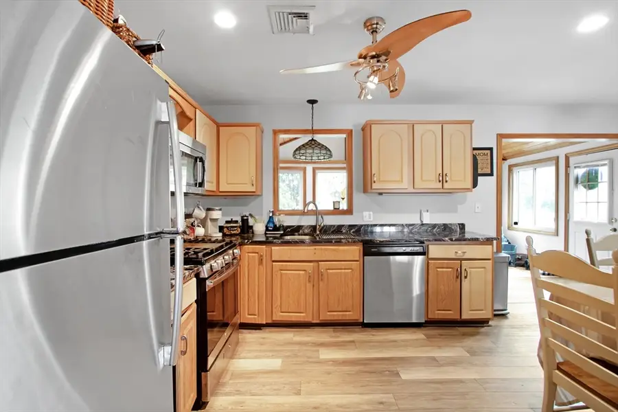 8 Nancy Street, Fairhaven, MA 02719 - #2