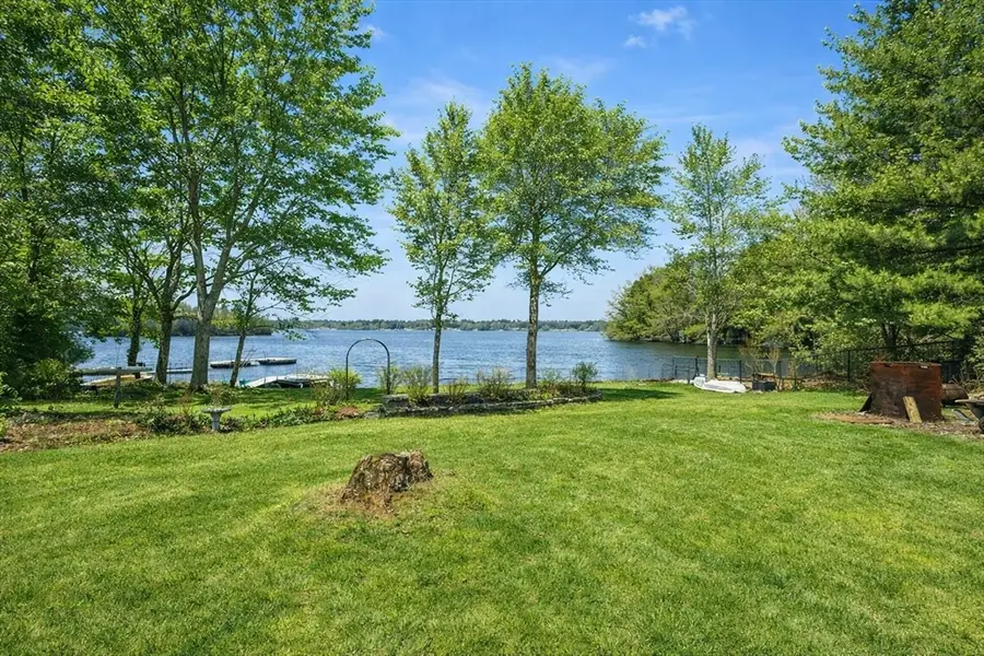 212 Scadding St, Taunton, MA 02780 - #3