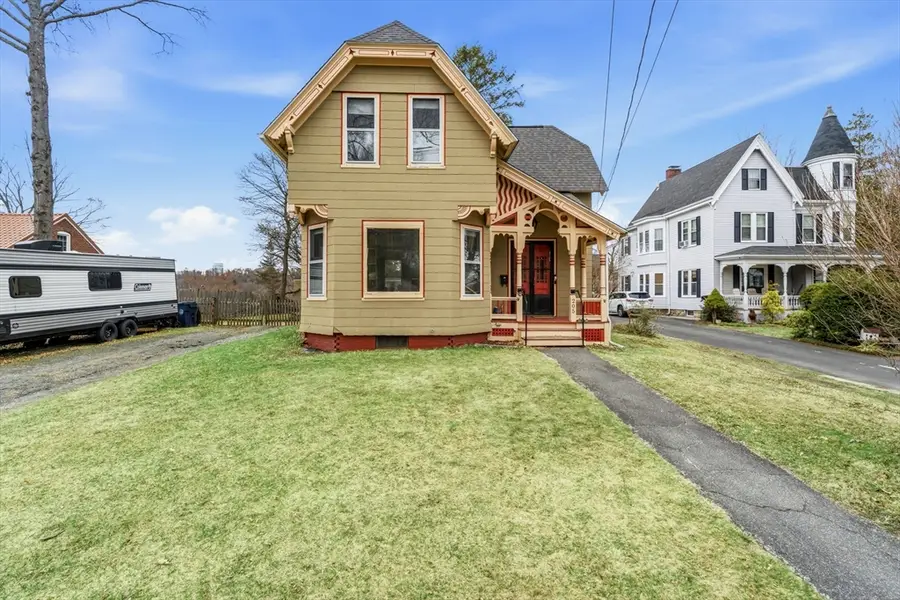 205 Church St, Marlborough, MA 01752 - #3