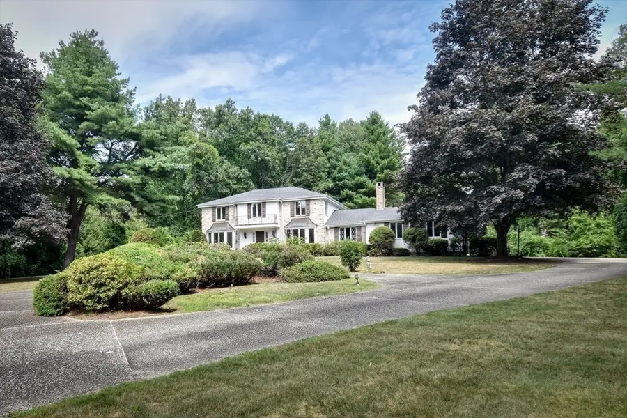 54 Yorkshire Rd, Dover, MA 02030 - #3