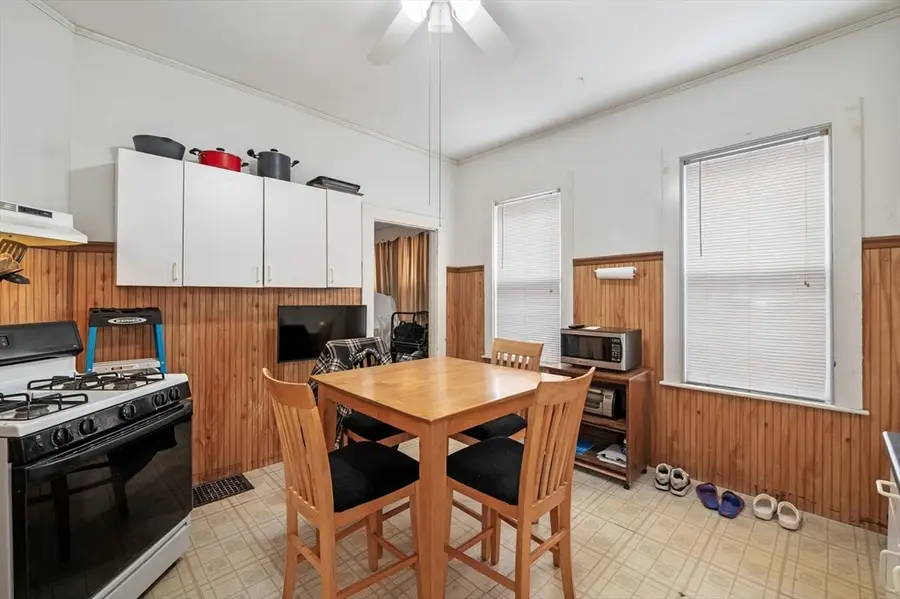 56 Mansfield St, Everett, MA 02149 - #3