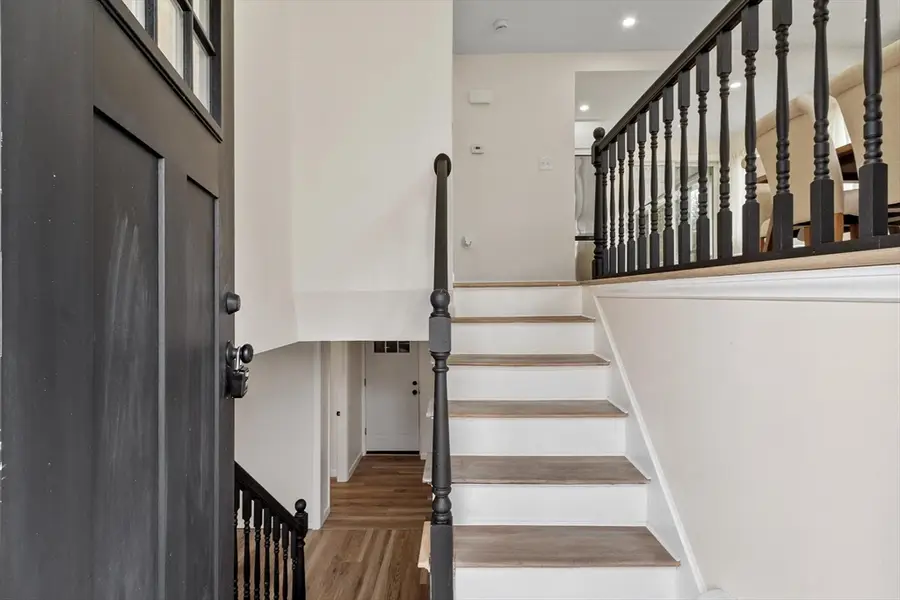 17 York Ave, Westford, MA 01886 - #3