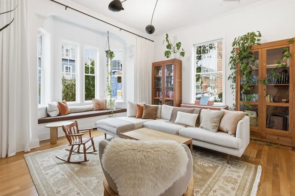 76 Perrin St #1, Boston, MA 02119 - #1