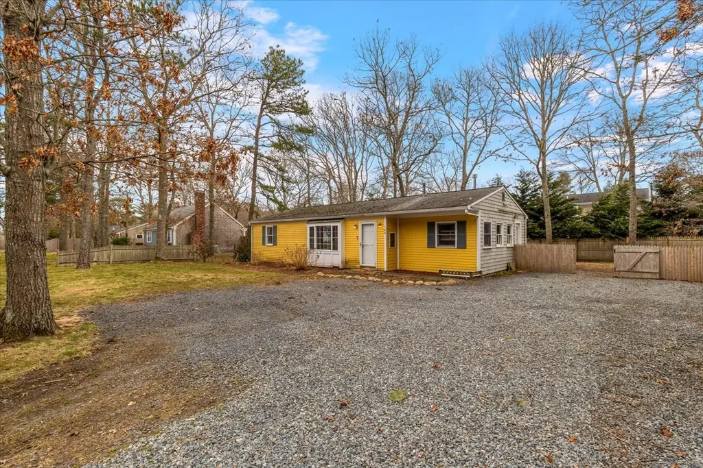 145 Quinaquisset Ave, Mashpee, MA 02649 - #1