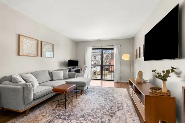 315 Rantoul St #106, Beverly, MA 01915