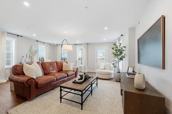 18-20 Crestway Rd #5, Boston, MA 02128