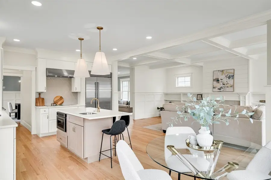 232 Lincoln Street, Lexington, MA 02421 - #3