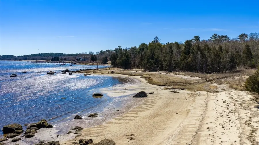 16 Bass Point Road, Marion, MA 02738 - #3