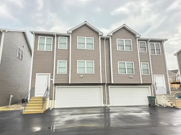 239 Woodland St #3, West Boylston, MA 01583