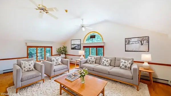 22 Starview Dr, Sudbury, MA 01776