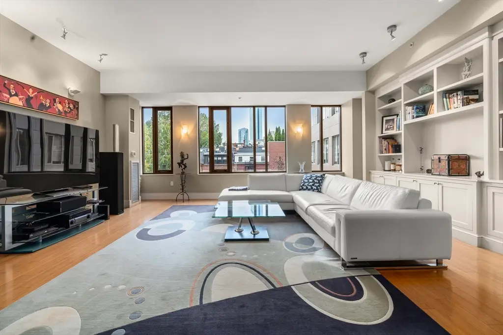 1313 Washington St #330, Boston, MA 02118 - #1