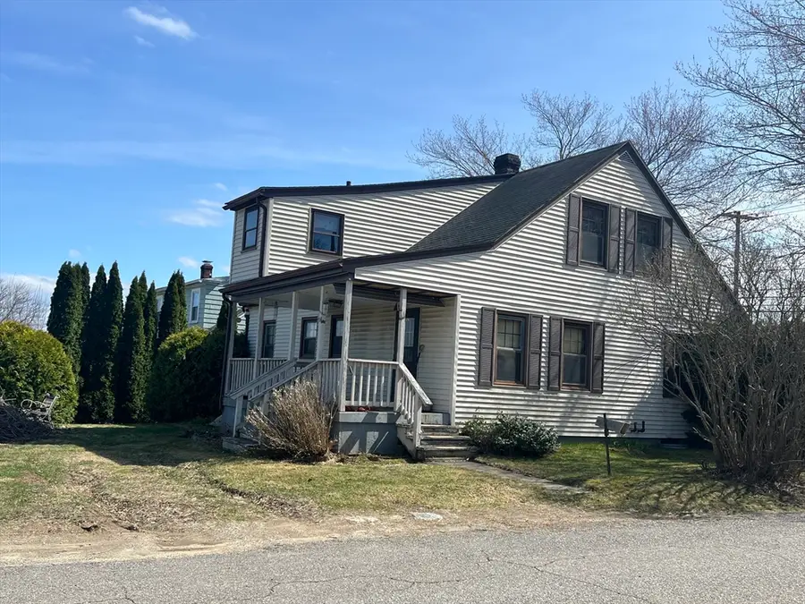 149 Lake St, Webster, MA 01570 - #3