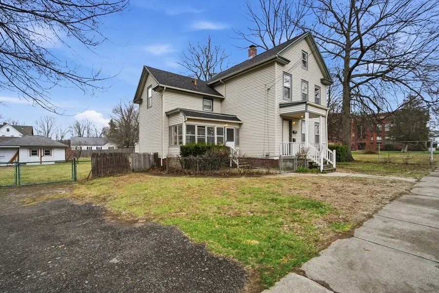 76 Hampden St, Springfield, MA 01151 - #3