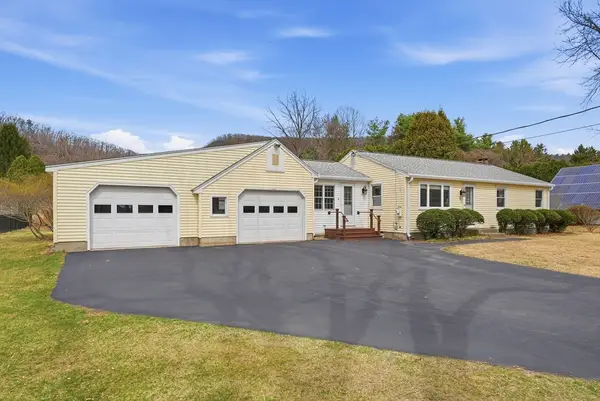 37 River Rd, Deerfield, MA 01373