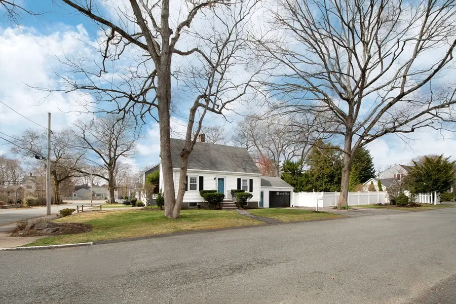 14 Sumner Ave, Braintree, MA 02184 - #2
