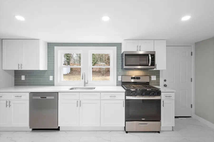 99 Lake Ave, White Island Shores, MA 02538 - #3