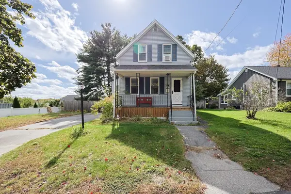 94 Briggs St, Taunton, MA 02780