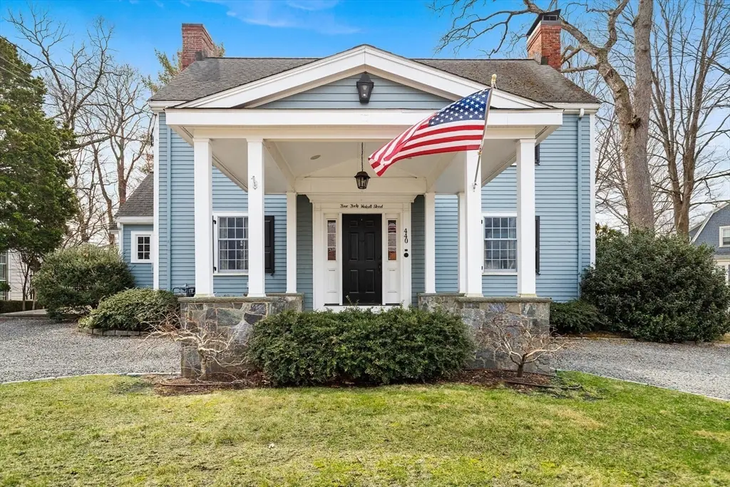 440 Wolcott St, Auburndale, MA 02466 - #1