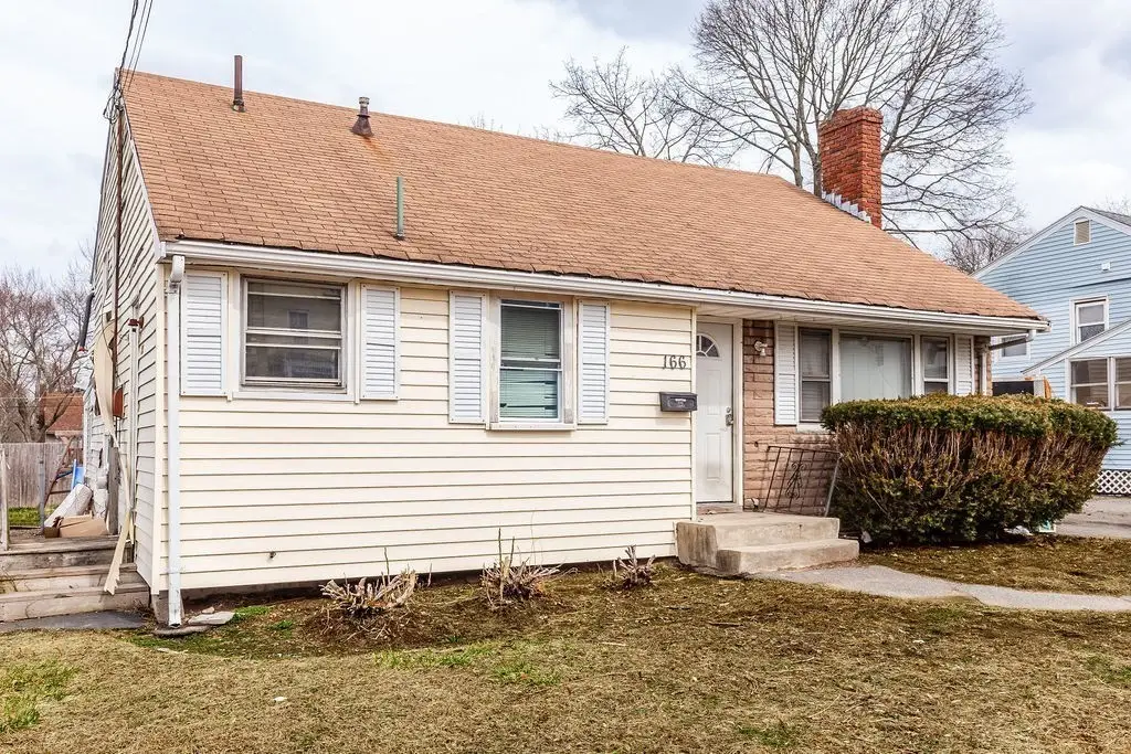 166 Elliot St, Brockton, MA 02302 - #1