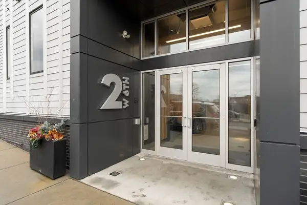 2 W 6th St #108, Boston, MA 02127