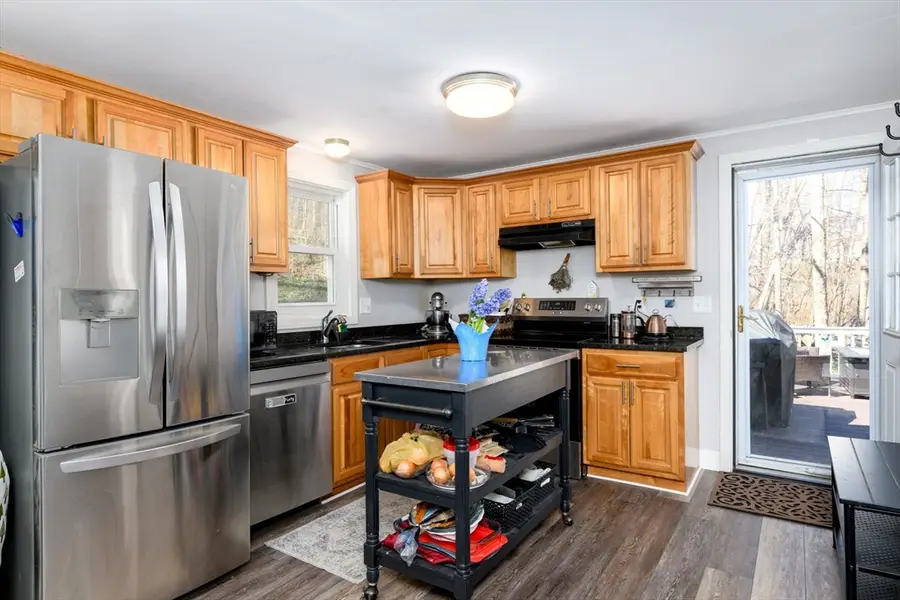 261 School Street N, Barre, MA 01005 - #3