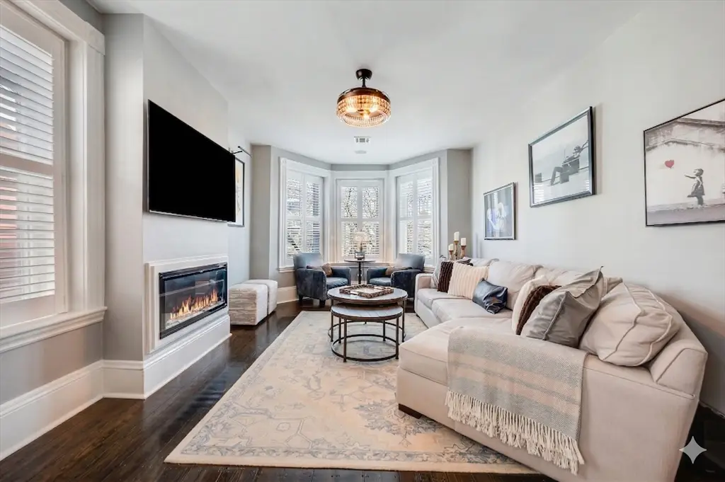 551 E 6th St #3, Boston, MA 02127 - #1